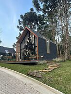 Celeiro Lake Village