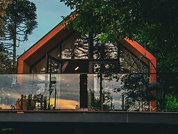 Celeiro Lake Village