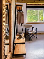 Celeiro Lake Village