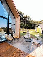 Celeiro Lake Village