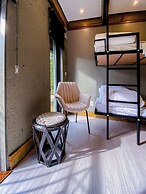 Celeiro Lake Village