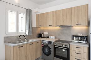 Parikia's Sunlight 2bedroom House