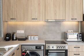 Parikia's Sunlight 2bedroom House