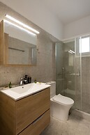 Parikia's Sunlight 2bedroom House