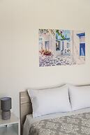 Parikia's Sunlight 2bedroom House