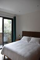Tanat Art Hotel