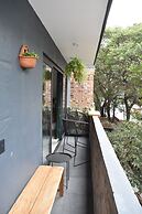 Tanat Art Hotel