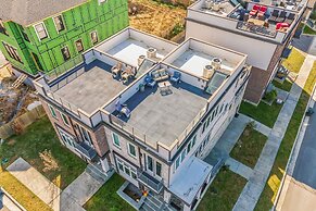 Old Hickory Rooftop Oasis