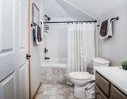 Huemanns Haven Spacious 3 BR Close to Downtown