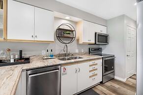 Catch the Sunrise - Branson Mo - Holiday Hills - 2bd Condo!