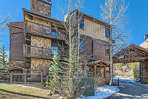 Eagle on Skis Cozy 3 BDR Home Walk to Ski Lifts