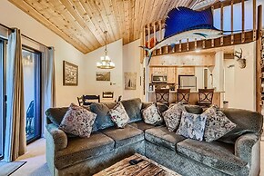 Eagle on Skis Cozy 3 BDR Home Walk to Ski Lifts