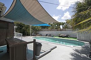 Tarpon River Getaway - New