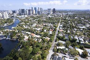 Tarpon River Getaway - New