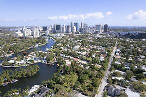 Tarpon River Getaway - New