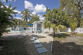Tarpon River Getaway - New