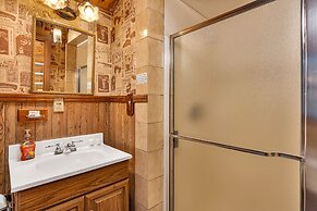 The Log Home Quintessential Log Cabin in Ynp!