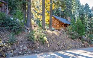 The Log Home Quintessential Log Cabin in Ynp!