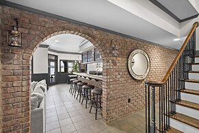 Make a Big Splash in 7BR Lake Norman Home!