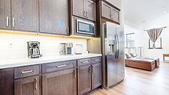 An Adventure of a Lifetime- 3 Bdr, 5 Min to Skiing