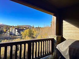 An Adventure of a Lifetime- 3 Bdr, 5 Min to Skiing