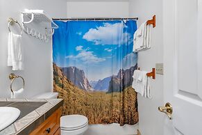 Yosemite Woods - Charming Upper Unit in Ynp!