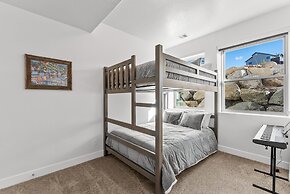 Gorgeous Lower Level of Stunning House Overlooking Swaner Nature Prese