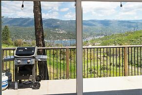 Modern 2bd Cabin With Stunning Views of Bass Lake