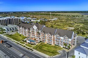 Whale of a Time Resort Home for 6, Walk to Beach