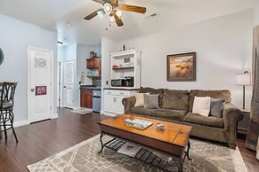 Fore Seasons Golf Condo - 5 Min to Silver Dollar!