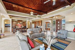 East Mesa Desert and Mountain Views: 5br, Pool