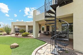 East Mesa Desert and Mountain Views: 5br, Pool