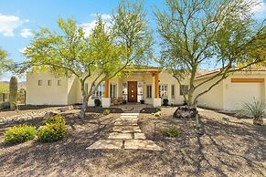 East Mesa Desert and Mountain Views: 5br, Pool