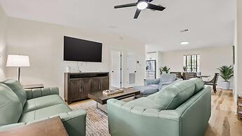 The Oak Hideaway Pet Friendly 3bd!