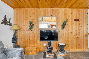 Cozy Bear South Charming 2bd Cabin in Yosemite!