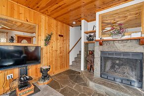Cozy Bear South Charming 2bd Cabin in Yosemite!