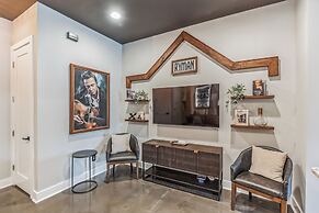 Music City's West End Retreat