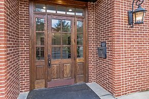 Music City's West End Retreat