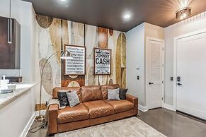 Music City's West End Retreat