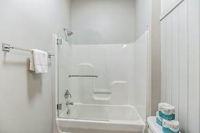 Music City's West End Retreat