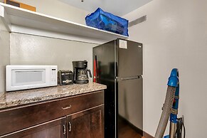 Eagles Nest Amazing Loft Condo in Yosemite West!