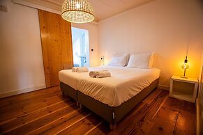 VAGO Alcântara Suites