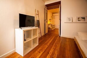 VAGO Alcântara Suites