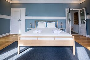 VAGO Alcântara Suites