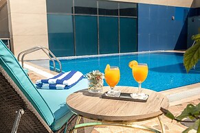 Al Mansour Plaza