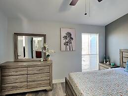 Palms at Cove View 1704 - Palms Paradise