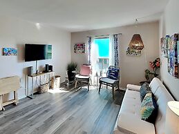 Mic33 - Let's Flamingle