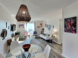 Mic33 - Let's Flamingle