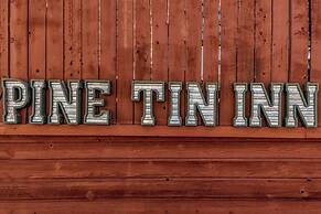 Pine Tin Inn