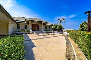 Luxury Mansion On Golf Course - BMG5